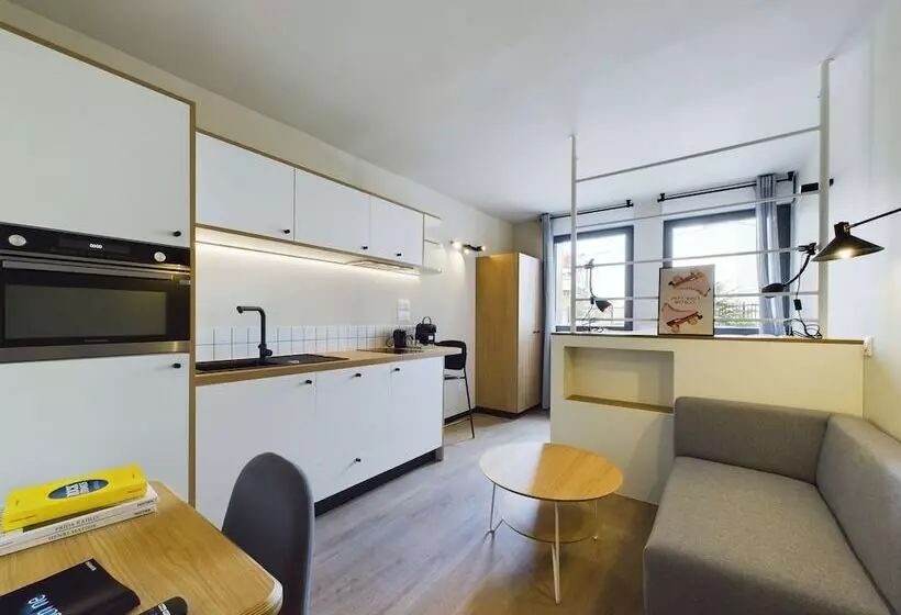 Residenssi Hife Paris Gentilly