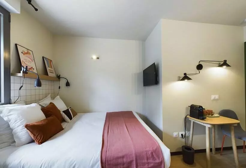 Residenssi Hife Paris Gentilly