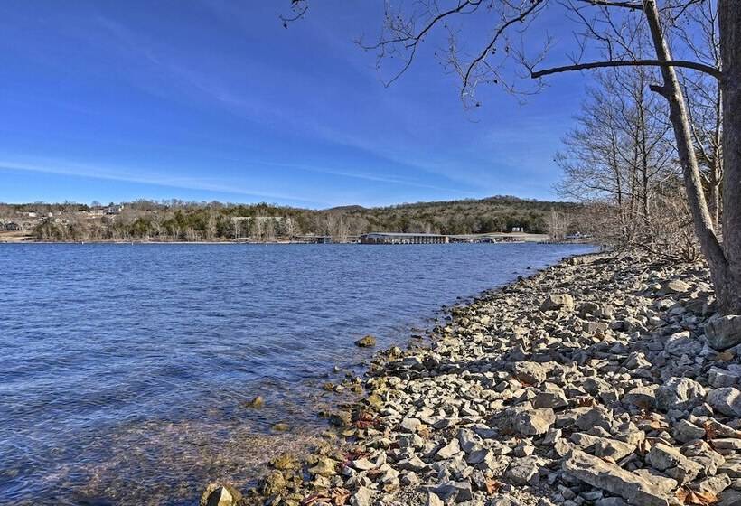 Resort Cabin W/ Nearby Pool & Lake Access!