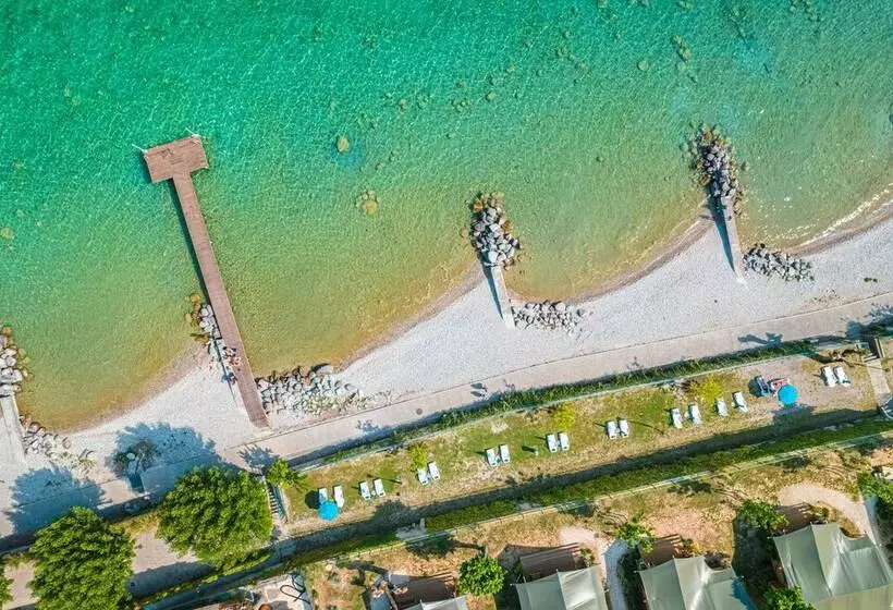 Lomakeskus Camping Village Riva Blu