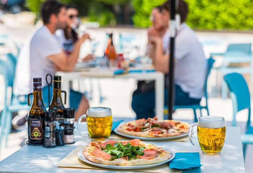 Курорт Camping Village Riva Blu