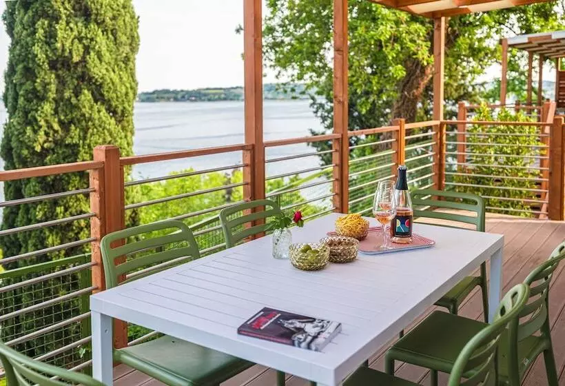 Lomakeskus Camping Village Riva Blu