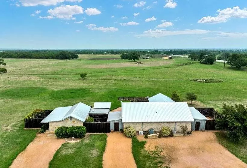 Romantic Private Cabin With Hot Tub 10 Mins To Fred!