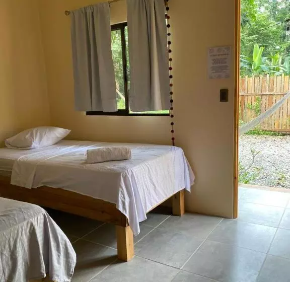Hotelli Casitas Jungla