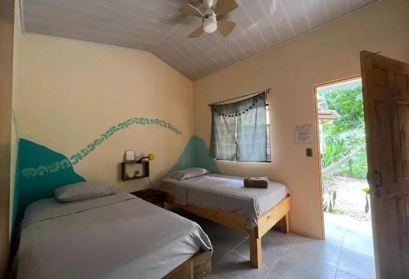 Hotelli Casitas Jungla