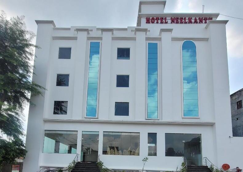 Hotel Neelkanth