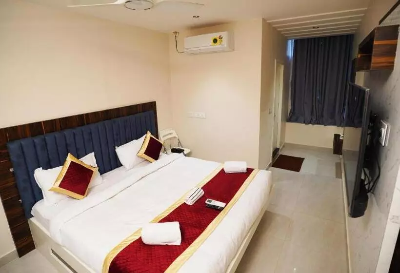 ホテル S V Royal Luxury Rooms