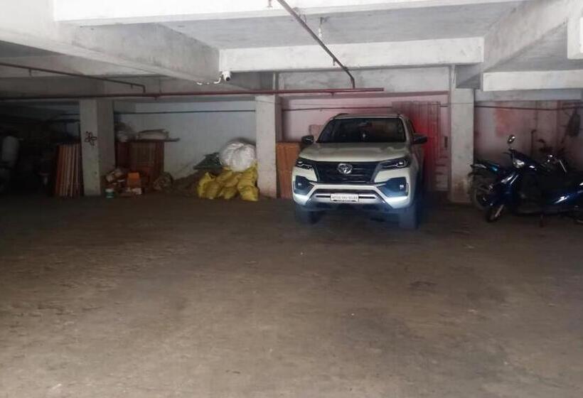 בית מלון כפרי S V Royal Luxury Rooms