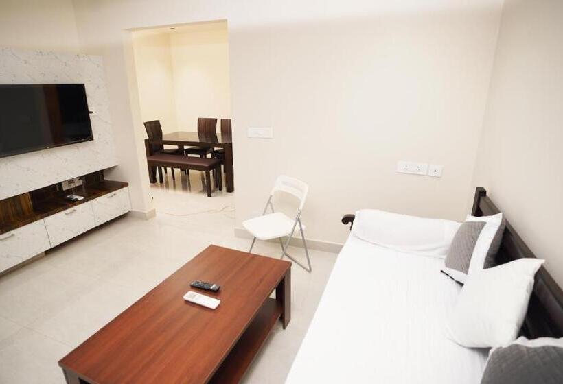 בית מלון כפרי S V Royal Luxury Rooms