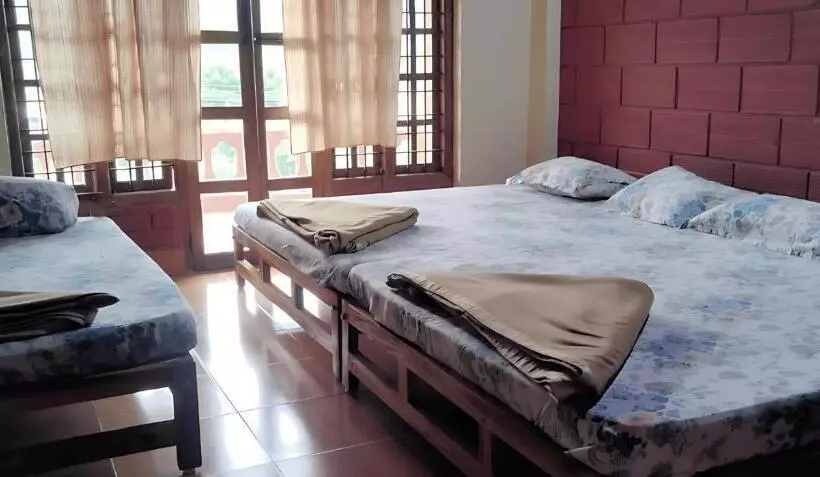 ホテル Sri Durgamba Residency