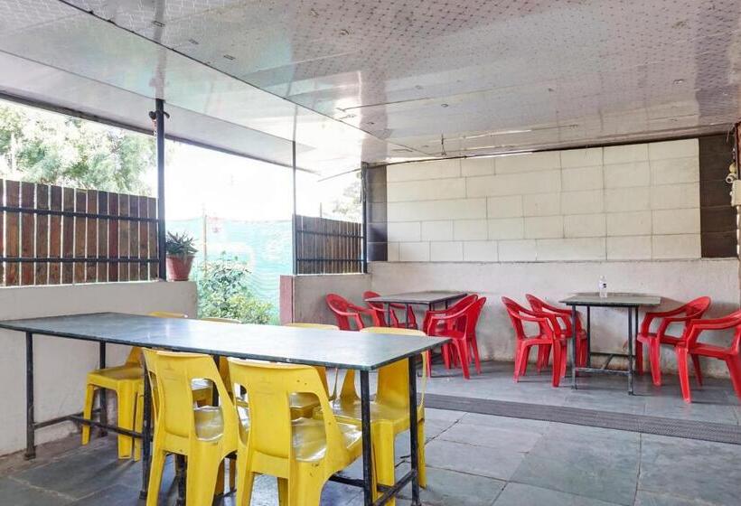 Spot On Hotel Sarkar