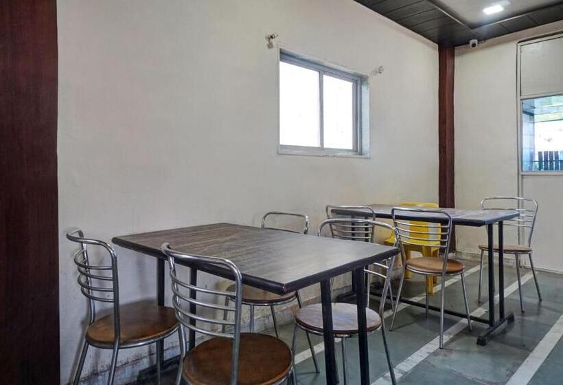 Spot On Hotel Sarkar