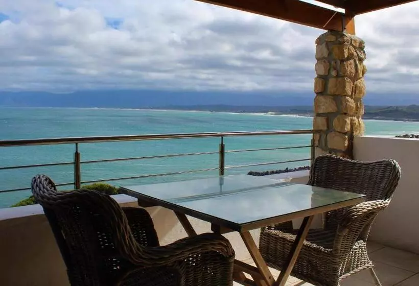 Aamiaismajoitus (B&B) Kleinzee Oceanfront Guest House