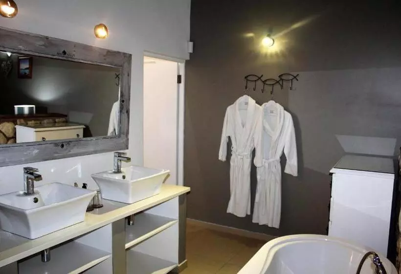 Aamiaismajoitus (B&B) Kleinzee Oceanfront Guest House