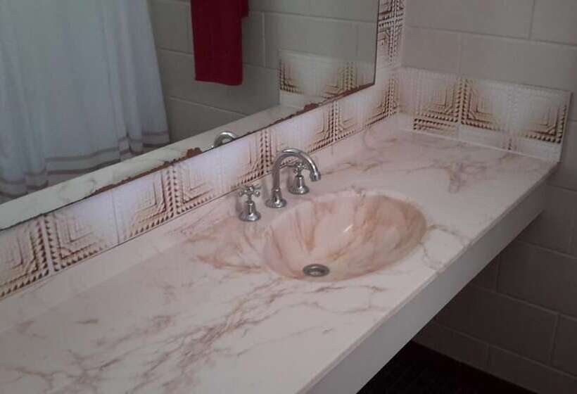 Herbert Valley Motel