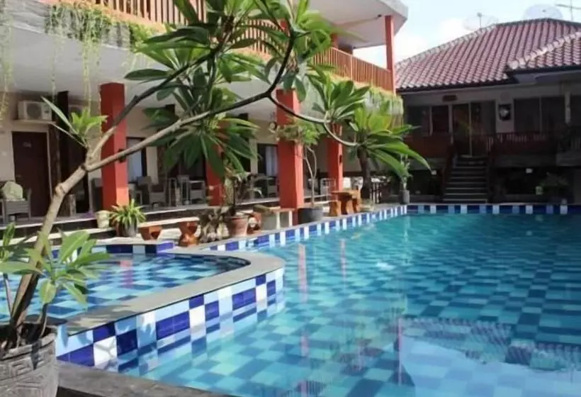 Holiday Beach Inn