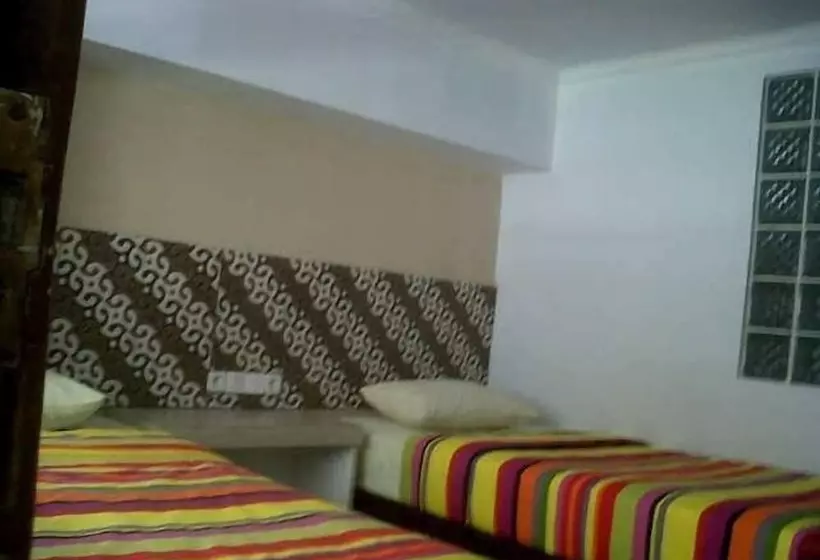 Holiday Beach Inn