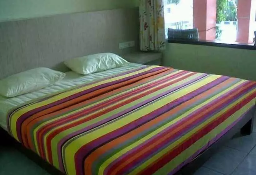 Holiday Beach Inn