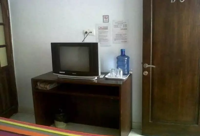 Holiday Beach Inn