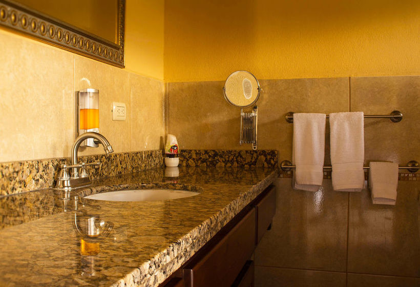 호텔 Barons Resort