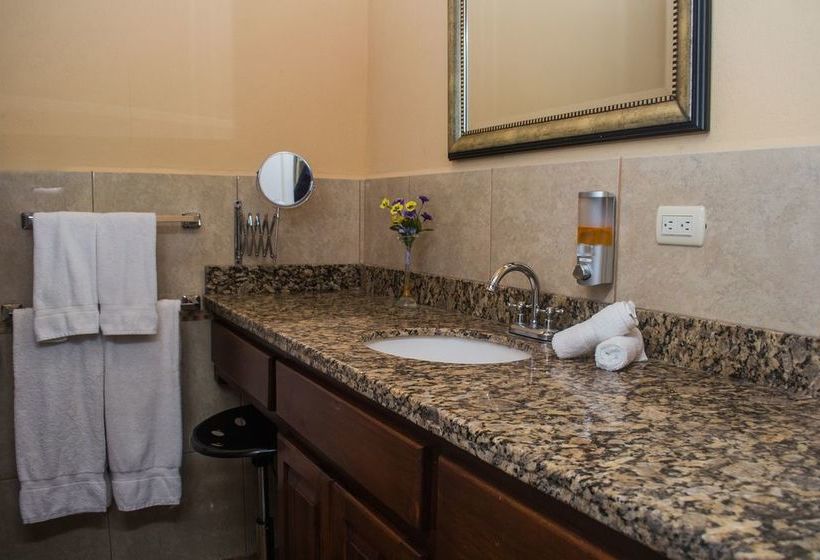 호텔 Barons Resort