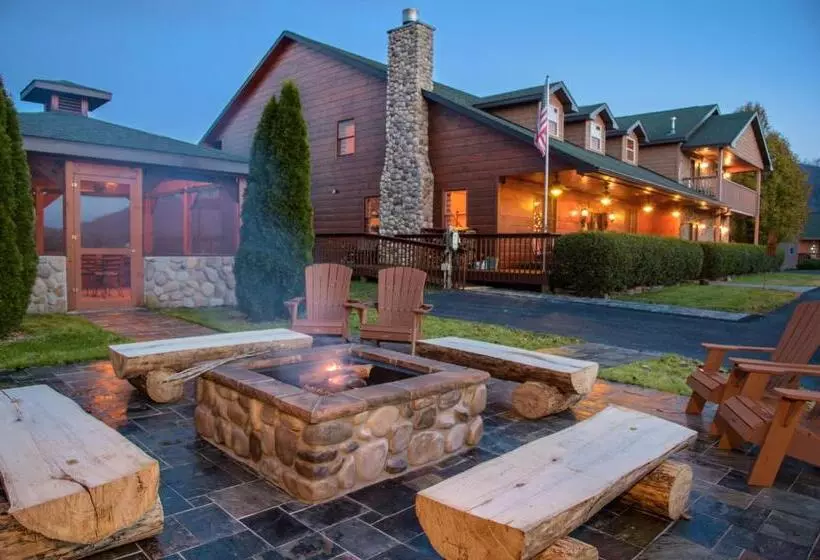ホテル Berry Springs Lodge