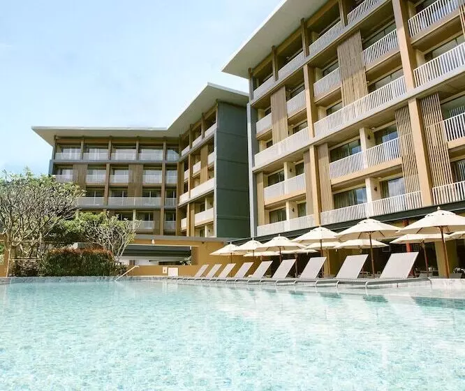 ホテル Centara Life Phu Pano Krabi