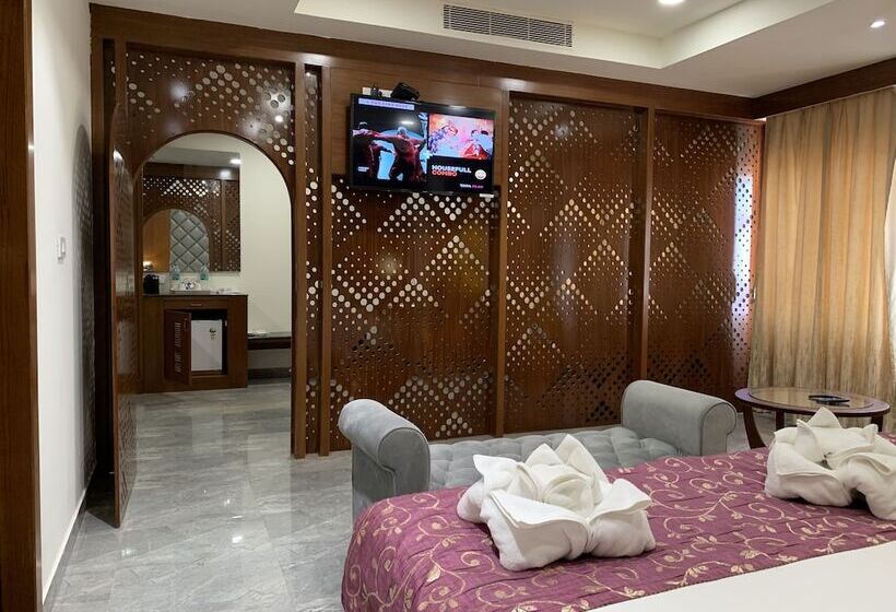 בית מלון כפרי Hyderabad Grand