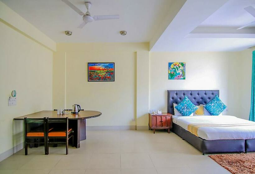 Hôtel Mayarch Premium