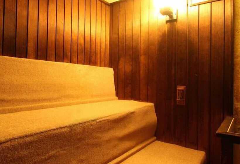 Отель Sun Plaza