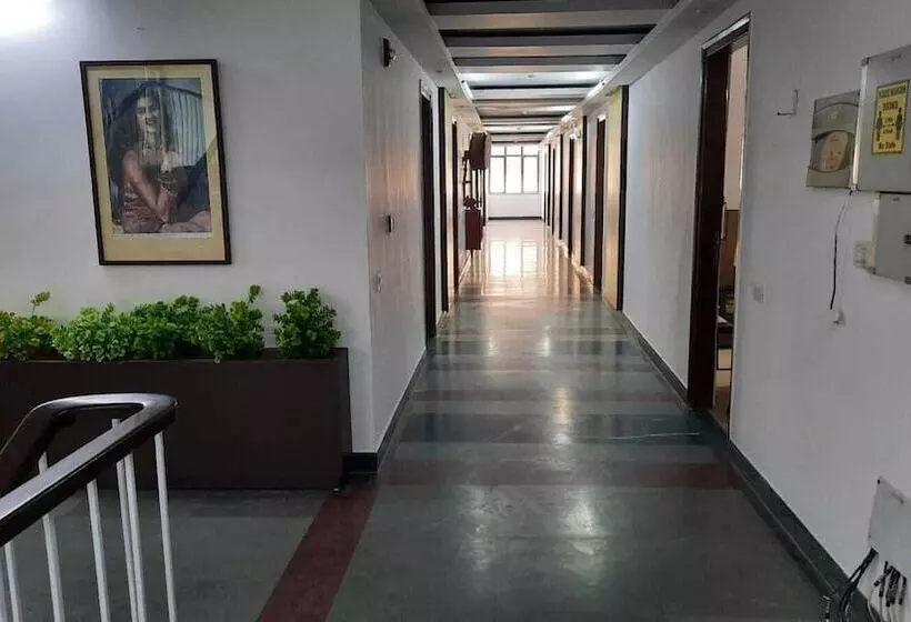هتل New Delhi Ymca Tourist Hostel