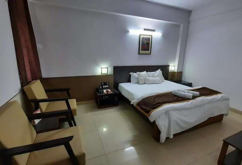 בית מלון כפרי New Delhi Ymca Tourist Hostel