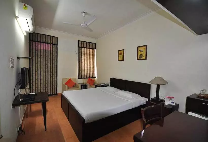 هتل New Delhi Ymca Tourist Hostel