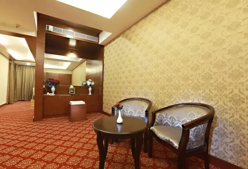 Hôtel Patliputra Continental
