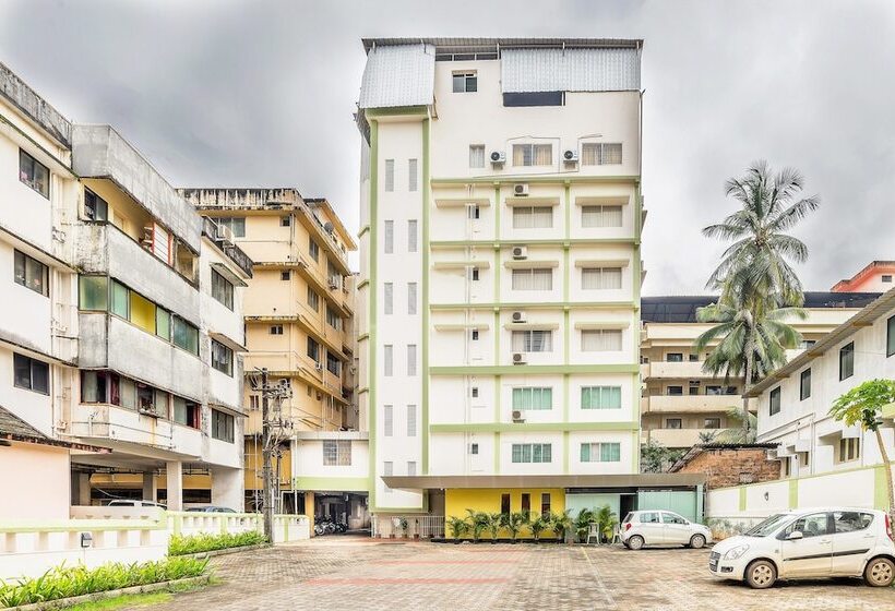 Hotel Treebo Pappilon Palace   Pvs Circle