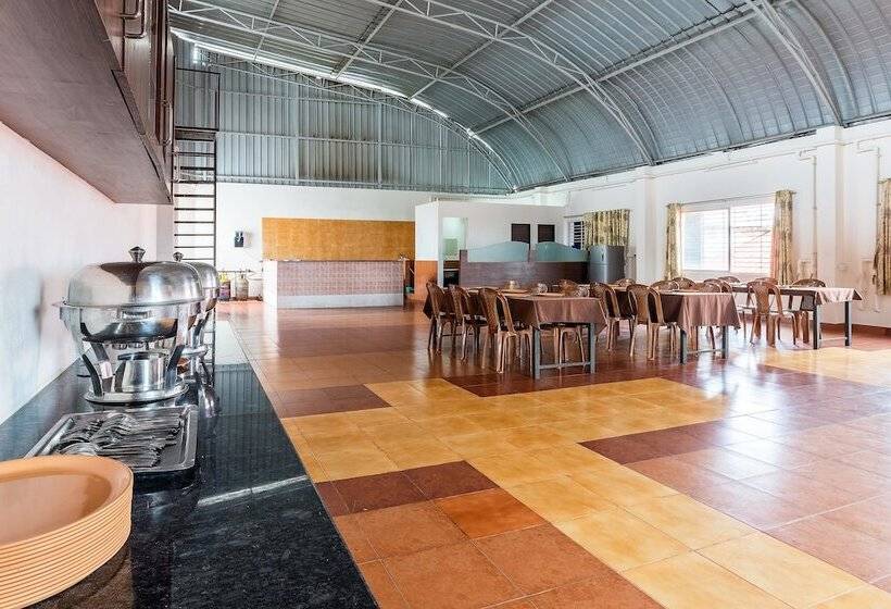 Hotel Treebo Pappilon Palace   Pvs Circle