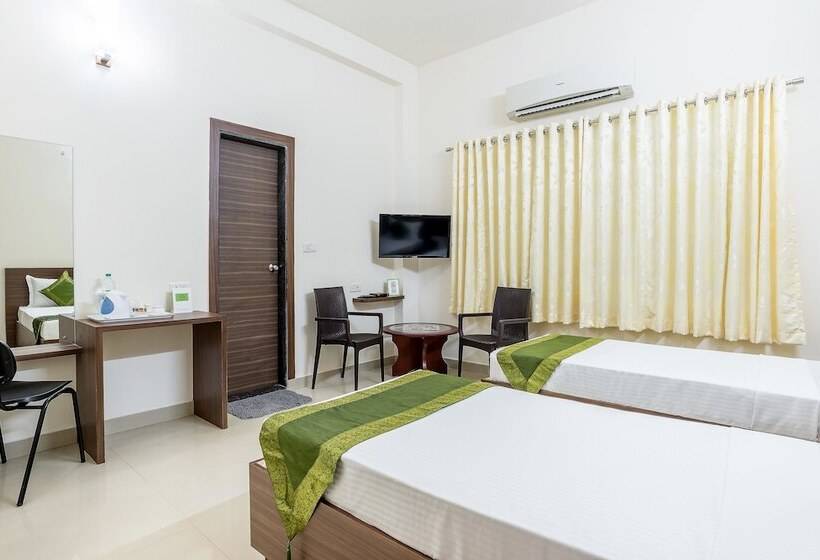 Hotel Treebo Pappilon Palace   Pvs Circle