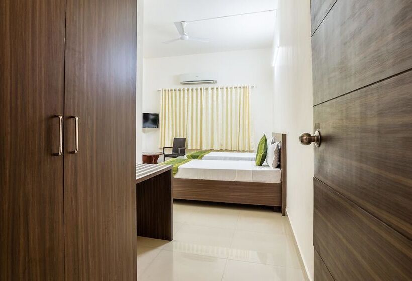 Hotel Treebo Pappilon Palace   Pvs Circle