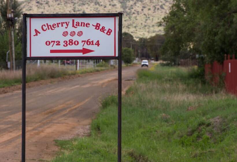 פנסיון A Cherry Lane Self Catering And B&b