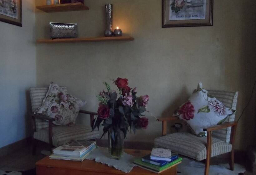 פנסיון A Cherry Lane Self Catering And B&b