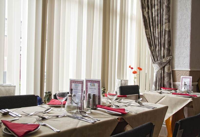 Pension Brooklands Over 50 S Only