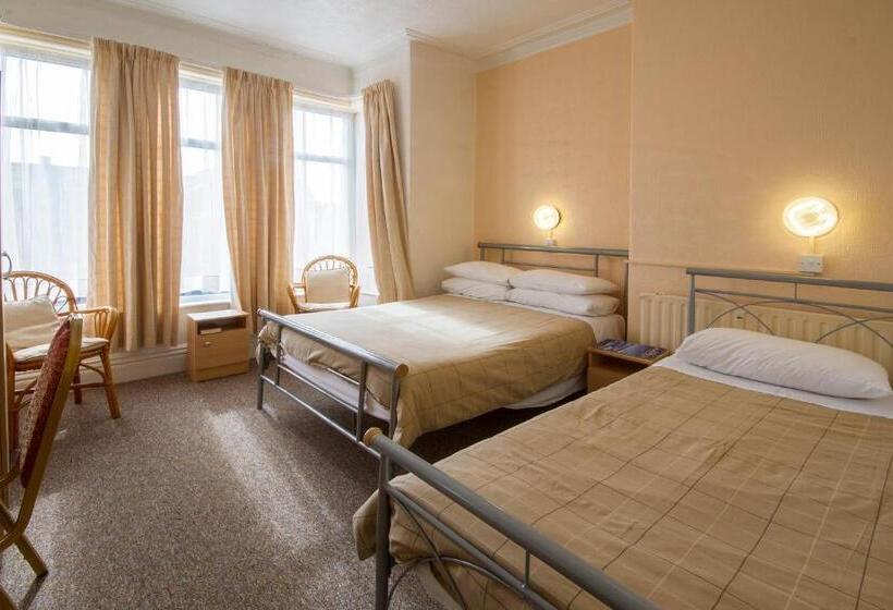 Pension Brooklands Over 50 S Only