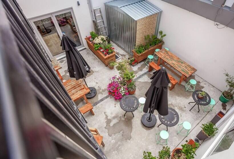 پانسیون Colombo Lodge