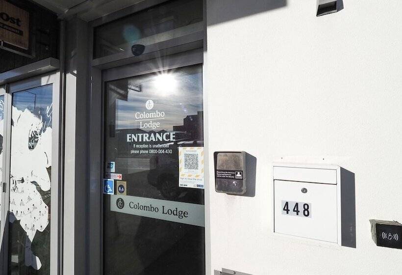 پانسیون Colombo Lodge