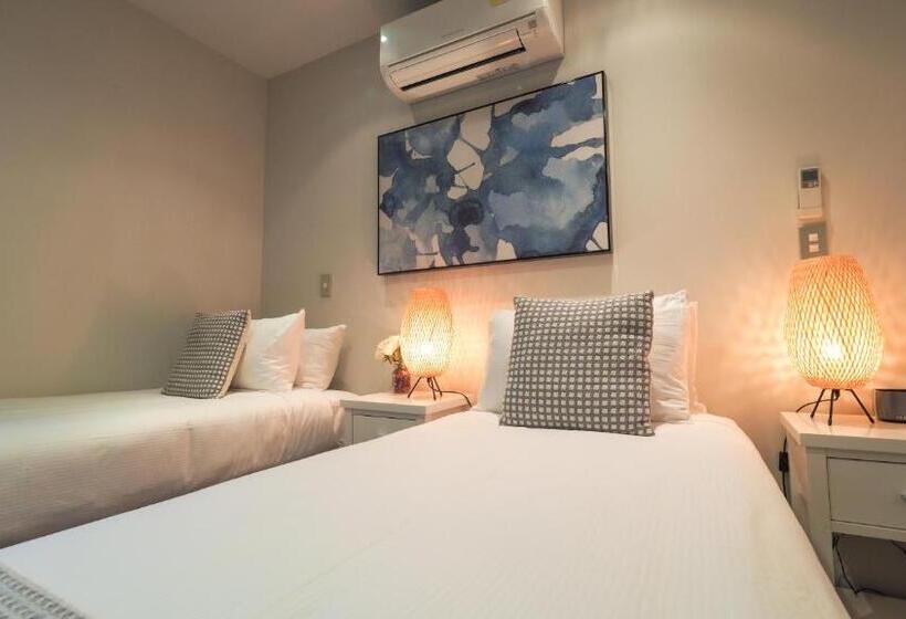 پانسیون Colombo Lodge