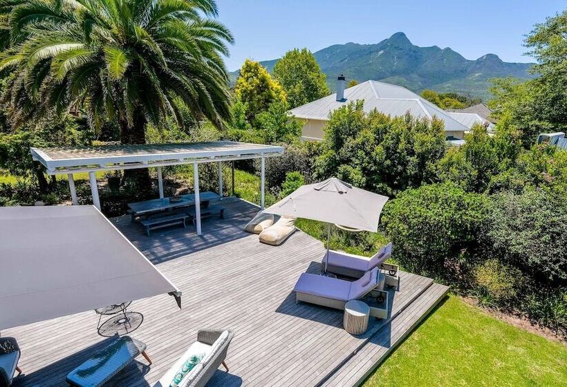 פנסיון Oude Berg Guesthouse   10 Caledon Street