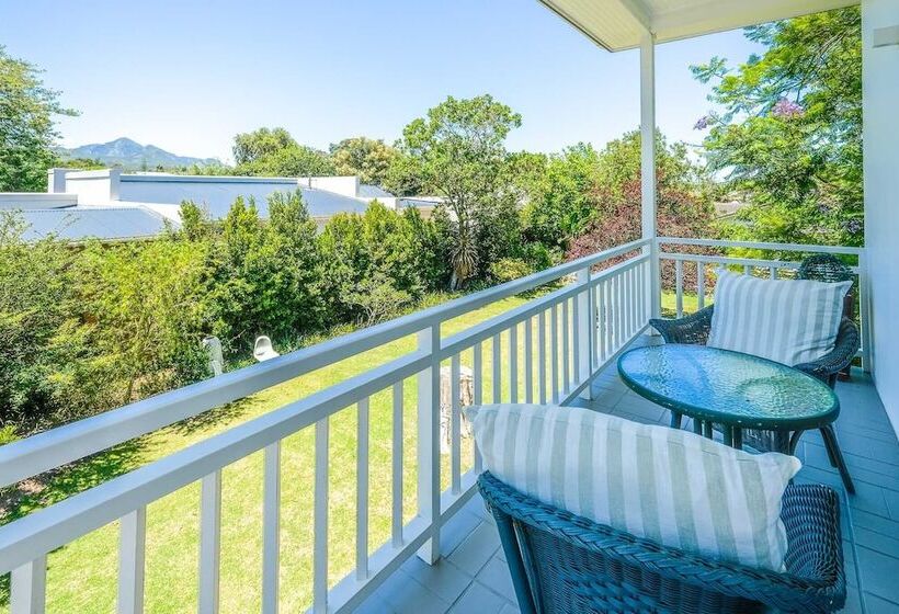 פנסיון Oude Berg Guesthouse   10 Caledon Street