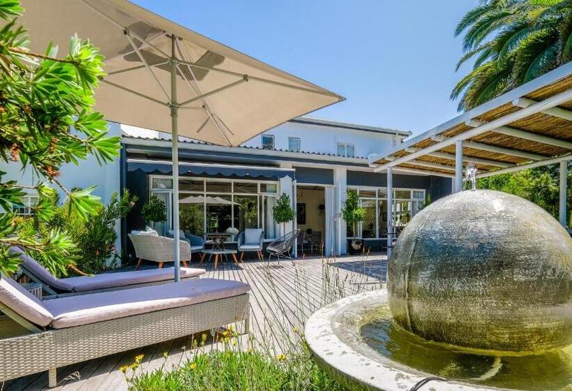 פנסיון Oude Berg Guesthouse   10 Caledon Street