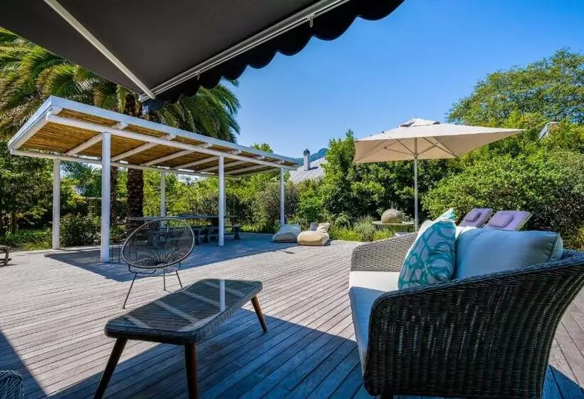 پانسیون Oude Berg Guesthouse 10 Caledon Street