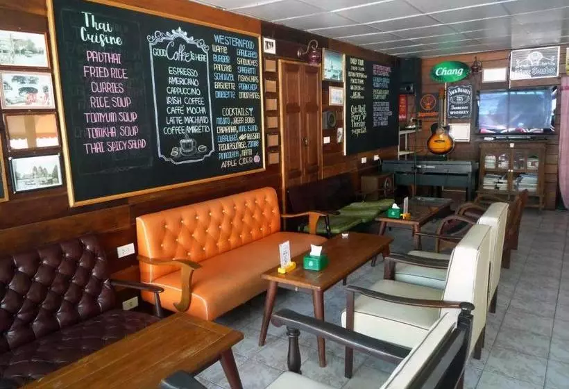 پانسیون Noom Guesthouse